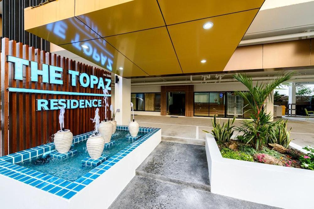 The Topaz Residence Phuket Town Exteriör bild